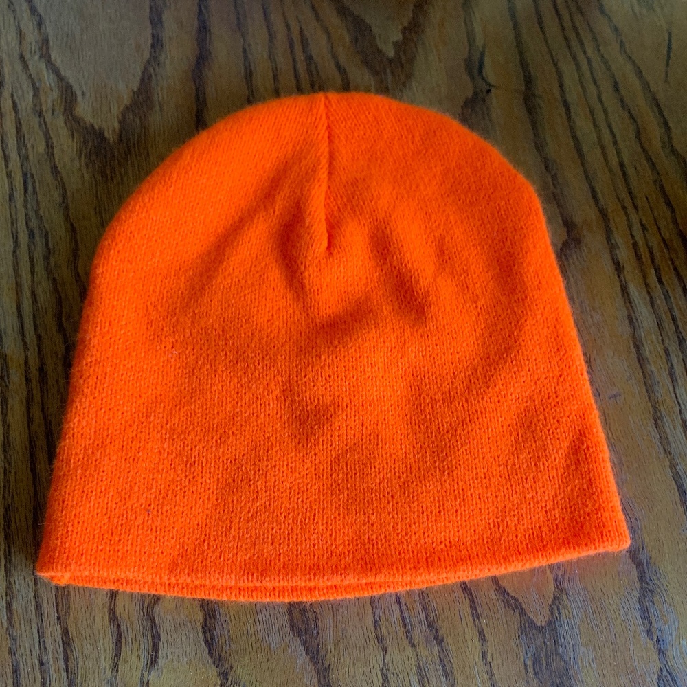 NWOT Port And Company Beanie
